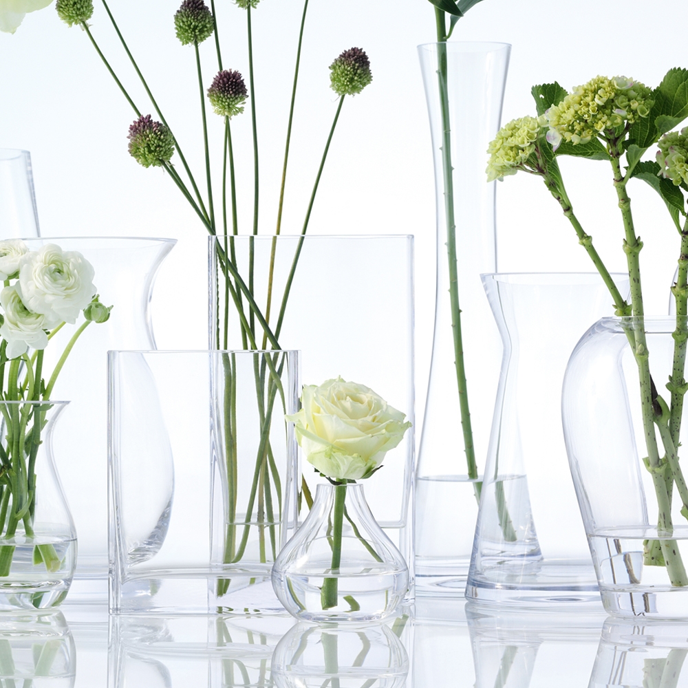 LSA657 LSA Flower Sprig Vase 11cm CWM Homewares